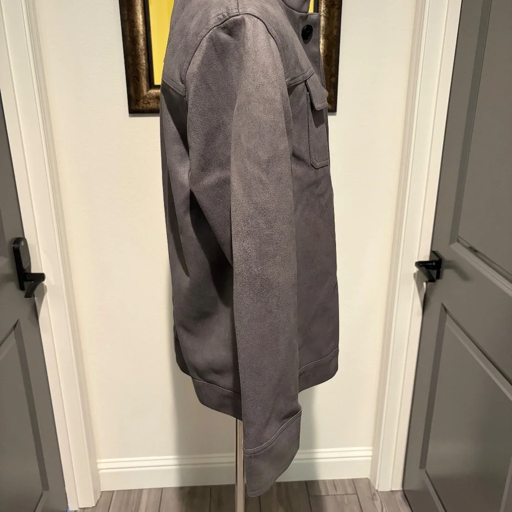 Mens Trucker Jacket in Super Soft Suede Grey Size Large NWT - Picture 2 of 4